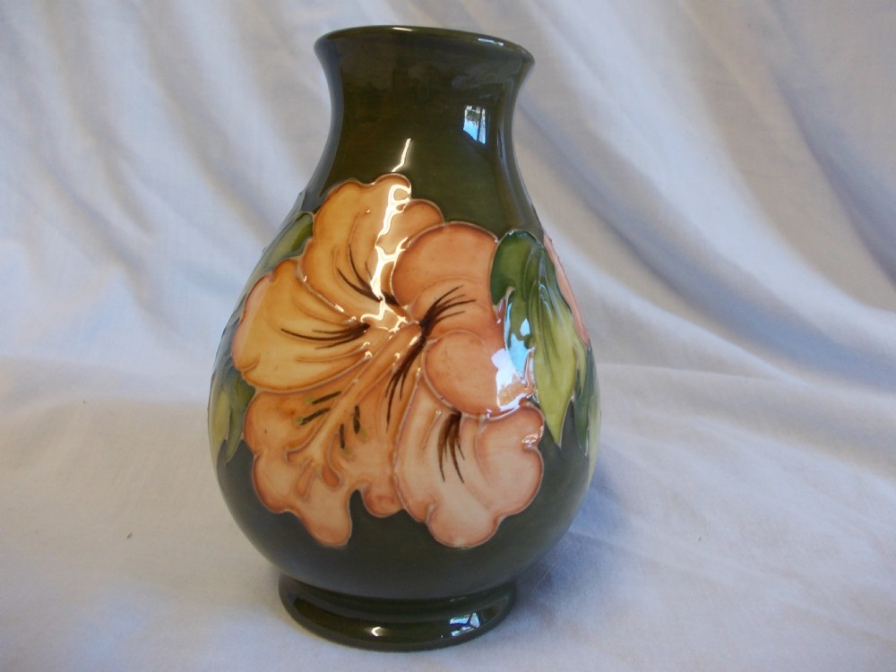 moorcroft hibiscus vase